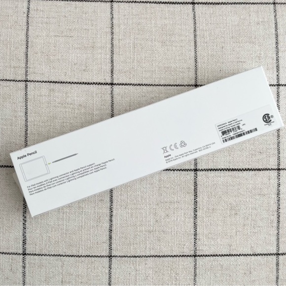 Apple Pencil First Generation + Box & Accessories - Picture 5 of 9